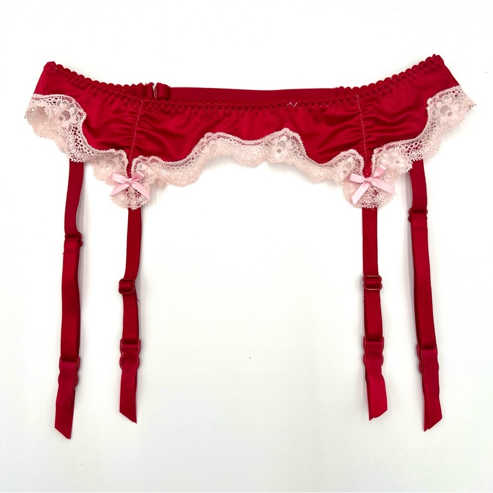 Vintage Victoria's Secret Y2K Red Satin Garter Belt Size XS Lingerie